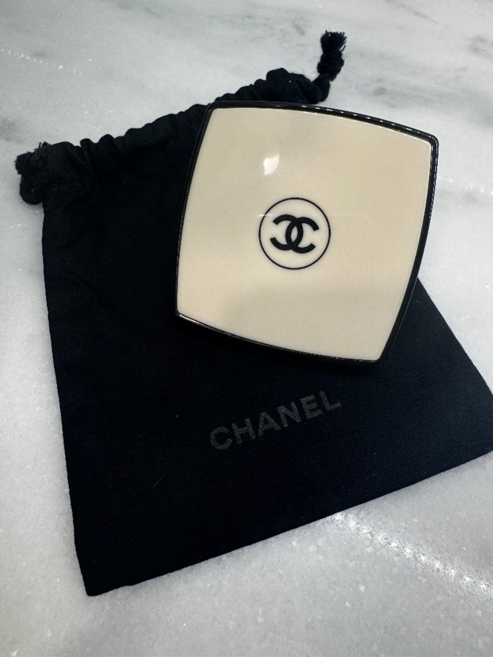 CHANEL Compact Mirror w/ Dust Bag Mirror Double Facettes